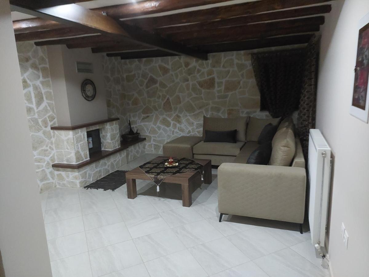 Το Σπίτι Του Παληκαρα Diava Exterior foto