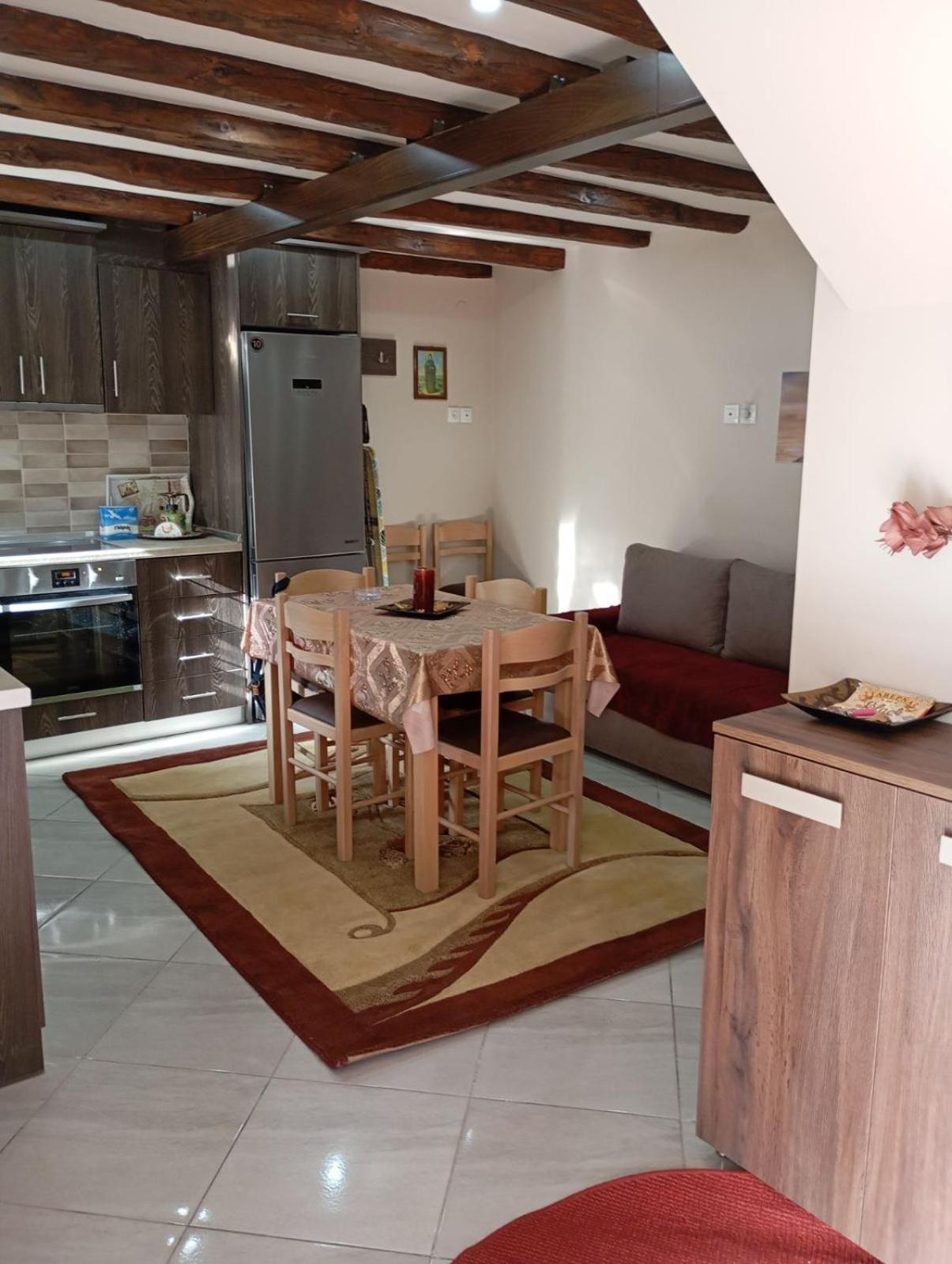 Το Σπίτι Του Παληκαρα Diava Exterior foto